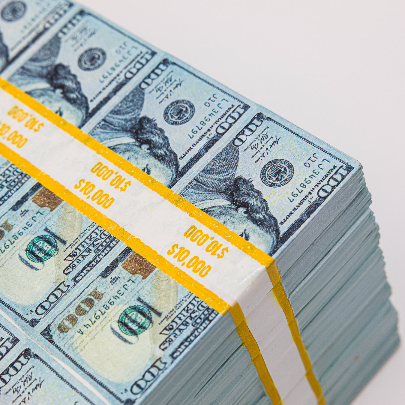 Stackin' G's Figures